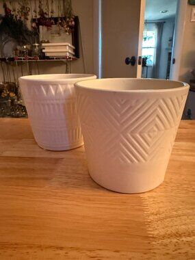 White Ceramic Planters Flower & Plant Pots Matte Modern Pattern Vases Set of 2
